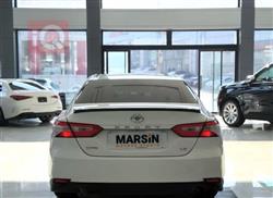 تۆیۆتا کامری